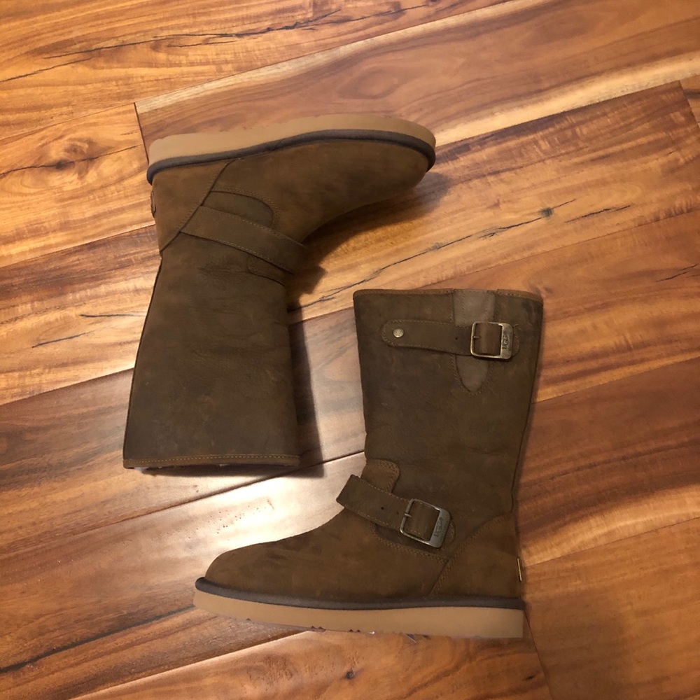 Ugg KENSINGTON Size 5 Brown Leather Boots